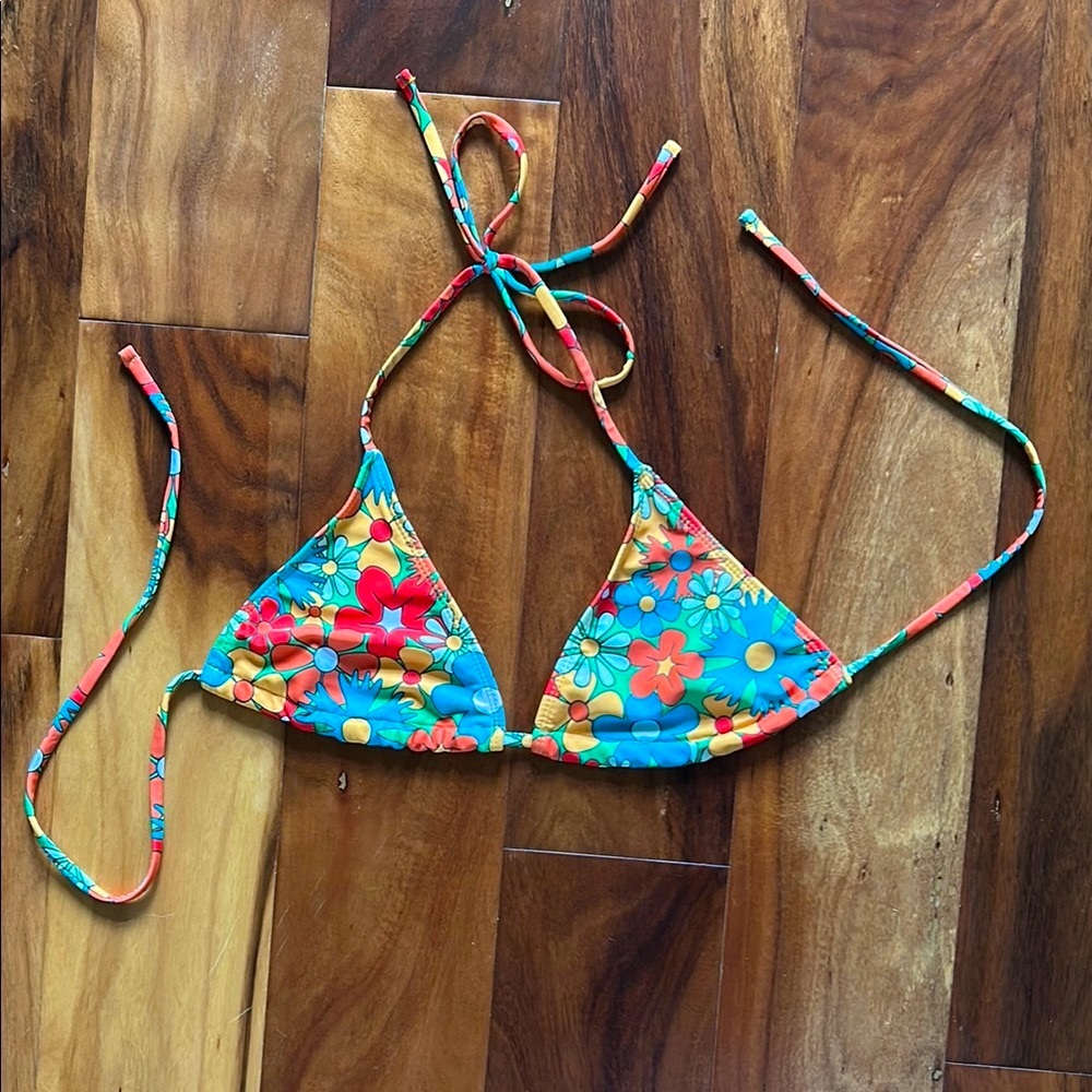 🦋 Floral Triangle Bikini Top